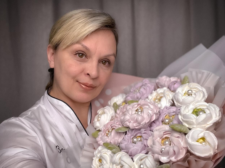 [Ольга Зарубина] 7 букетов из зефира (2023)_0.png